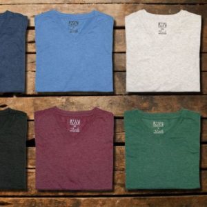 חולצות צווארון וי