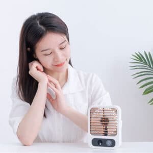 מאוורר מפיץ ריח